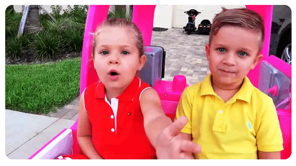 Diana and Roma in the video "Diana and her Barbie car"